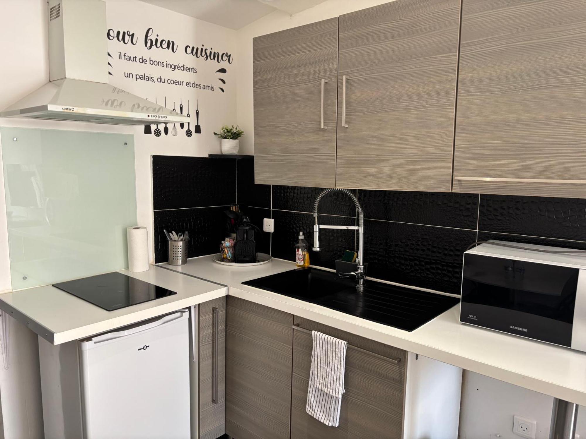 Studio Cosy Avec Jardin Proche Centre Et Plage Montpellier Zewnętrze zdjęcie